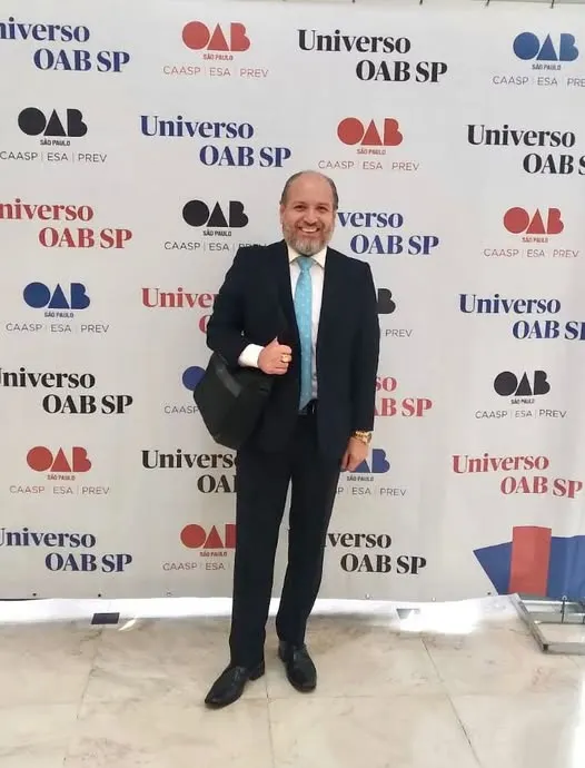 Maestro Iván Torres La Torre en el Colegio de Abogados de Sao Paulo, Brasil.