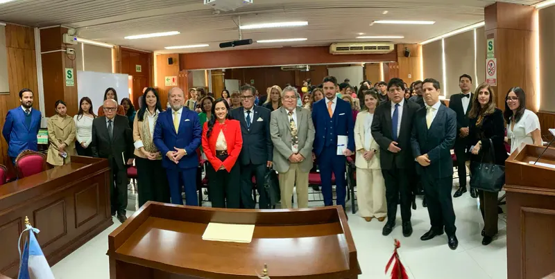 Extraordinario Acto Académico Internacional de Derecho Constitucional Penal organizado por el Instituto Peruano Argentino de Derecho Penal y la Facultad de Derecho y Ciencia Política de la Universidad Ricardo Palma.