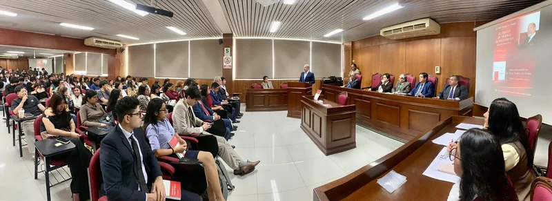 IPADEP presente en la Facultad de Derecho y Ciencia Política de la Universidad Ricardo Palma — fotografía 2
