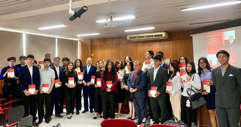 IPADEP presente en la Facultad de Derecho y Ciencia Política de la Universidad Ricardo Palma — fotografía 13