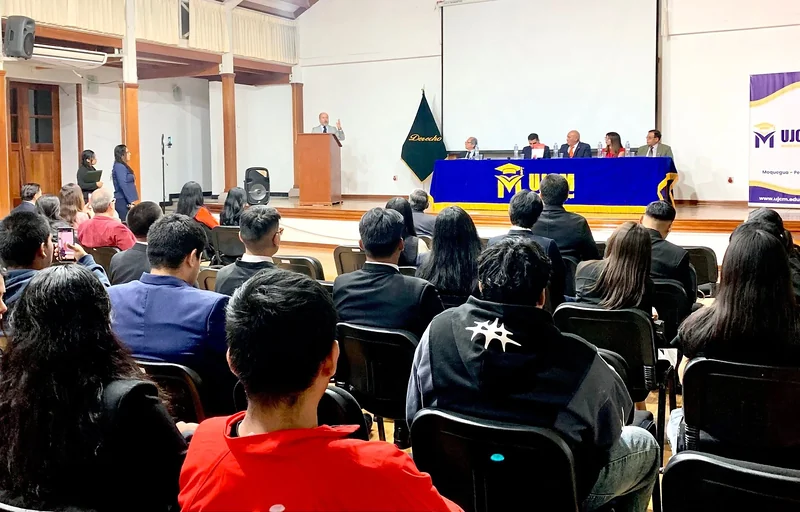 IPADEP participa en importante acto académico de la Facultad de Derecho y Ciencias Políticas de la Universidad José Carlos Mariátegui de Moquegua — fotografía 4