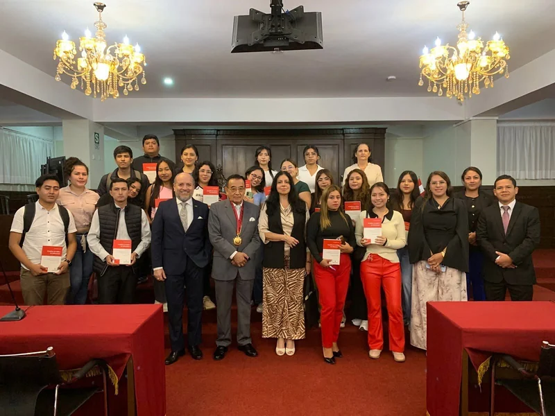 IPADEP en Chiclayo: presentación de obra jurídica — fotografía 4