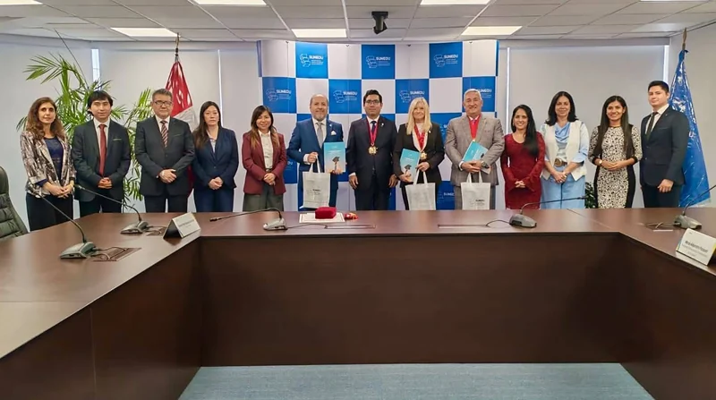 El IPADEP en la SUNEDU — fotografía 1