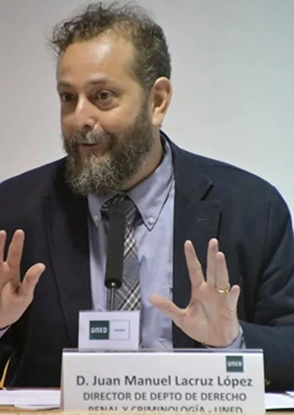 Juan Manuel Lacruz López, identificado en el rótulo de la fotografía difundida para anunciar su participación en el congreso.