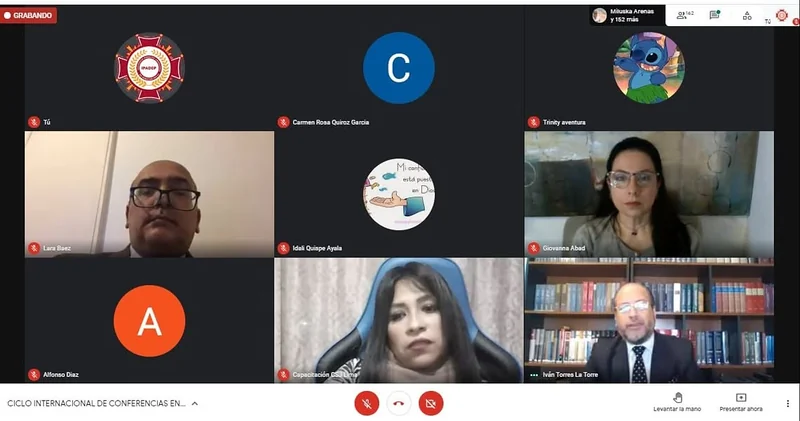 Captura de la sesión virtual del ciclo internacional de conferencias.