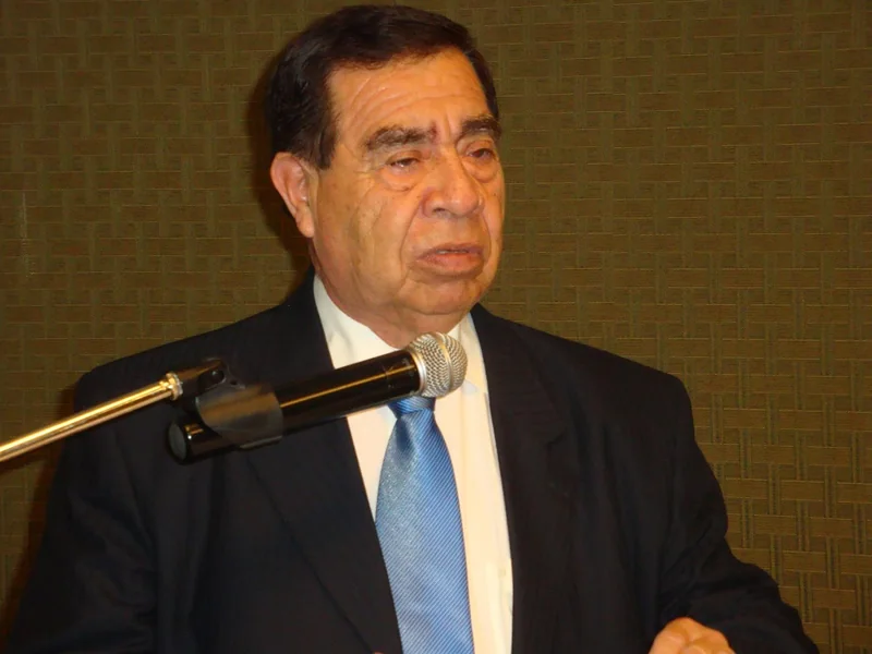 Genaro Vélez Castro