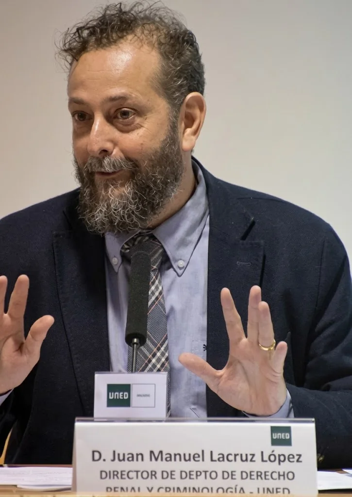 Juan Lacruz Lopez