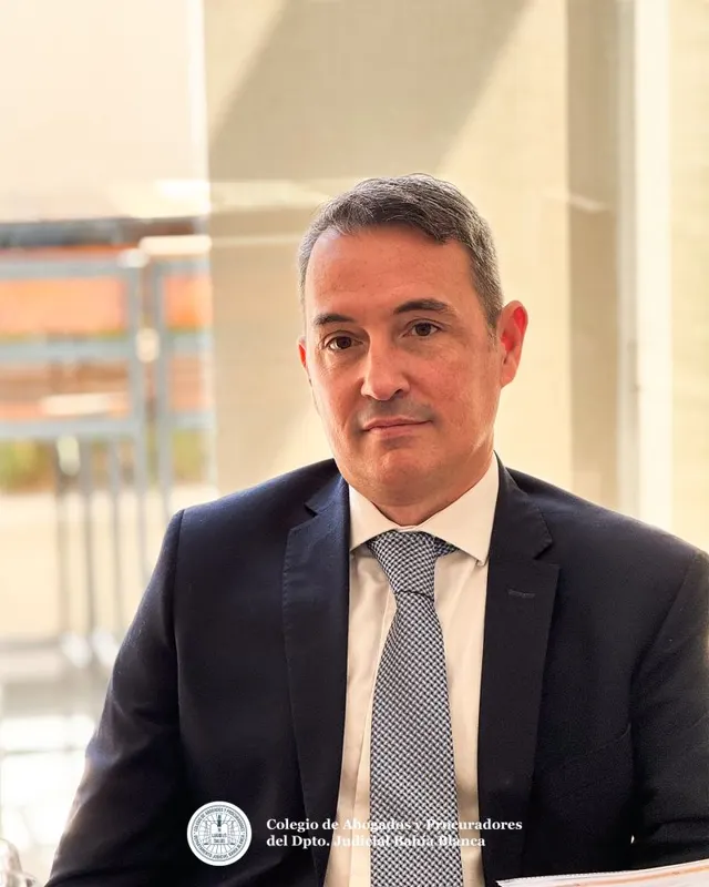 Prof. Ezequiel Cortelletti