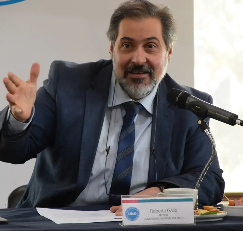 Mg. Roberto Jesús Gallo